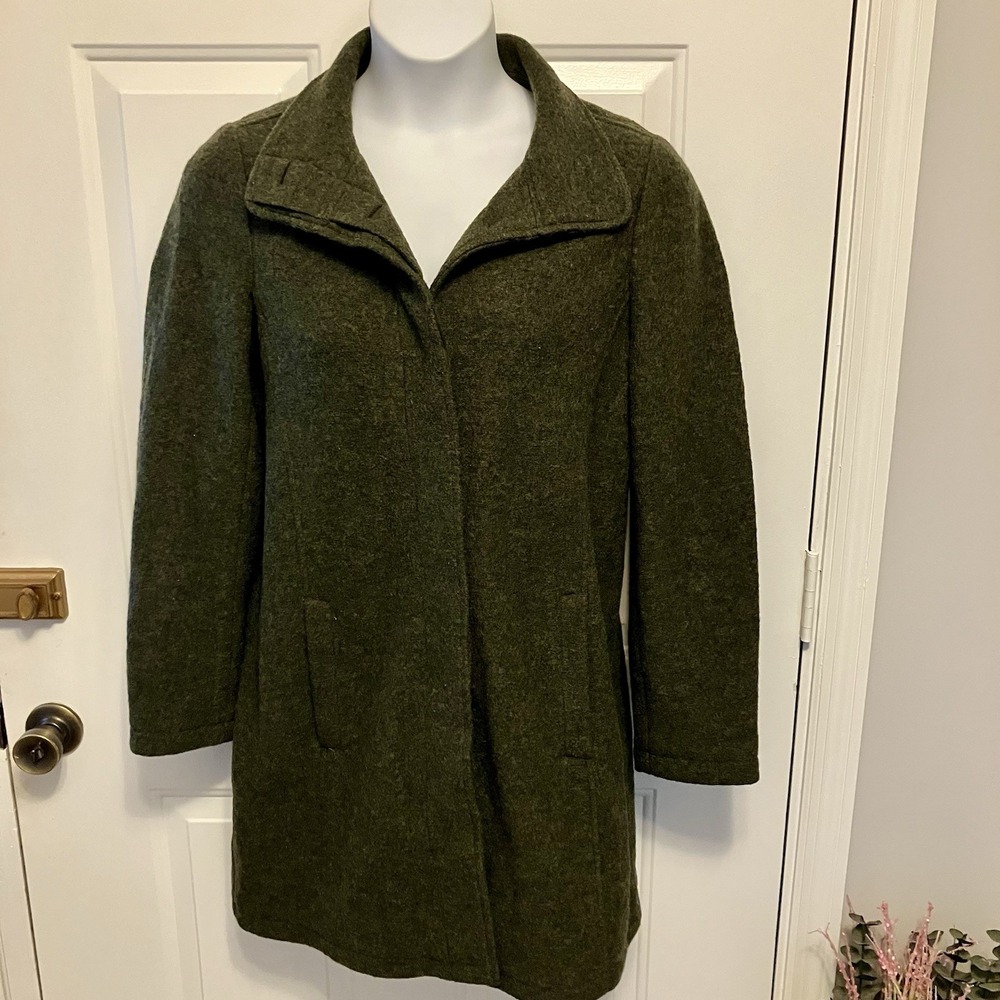 LL Bean x Bellandi Italy Sz Medium  Olive Green 100% Boiled Wool Coat Women's